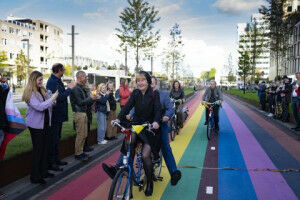 Regenboogfietspad: waardevol symbool, maar er is meer nodig