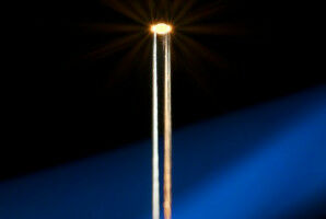 Nanofotonische glasvezelsensor-oplossing om het ultrakleine te detecteren