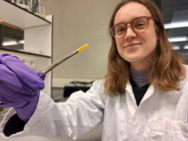 Wageningen researchers break through material theory with new type of plastic