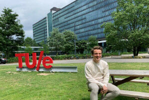 Eerste afgestudeerde verlaat DS&AI