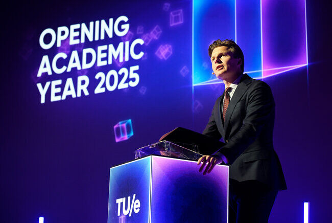 Minister Ruben Brekelmans op de Opening of the Academic Year. Foto: Bart van Ove