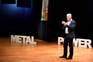 The power of metal as a fuel